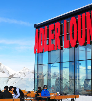 Gourmet-Küche mit Grossglockner-Panorama | Austria's highest gorumet restaurant Adler Lounge, Kals-Matrei, Grossglockner