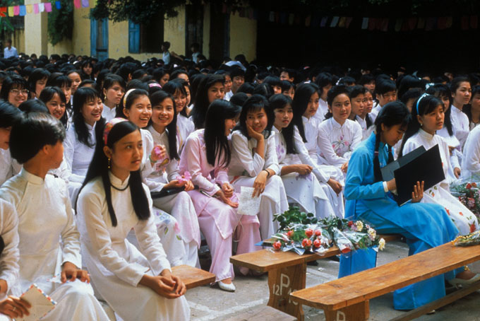 Vietnam: Hanoi Secondary Schoolgirls 33